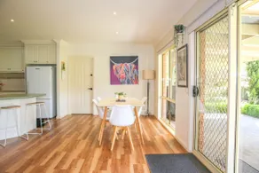 MOUNTAIN THYME - pet friendly comfort - Image 4