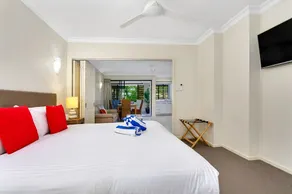 Escape for Two A Boutique Tropical Treasure - Image 2