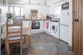 The Old School Cottage Ship Farm - 1 Bedroom - Rhossili - Image 5