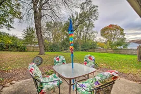 Fenced Yard: Fox River Grove Home, Dogs Welcome - Image 3