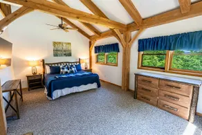 Sleeps 12 | 40-Acre Lodge | 10 Min to Gore Mtn - Image 5