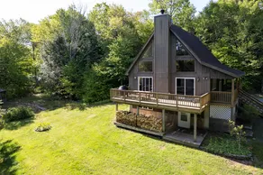 Private Chalet with Fire Pit Deck and Large Yard - Image 2