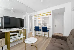 Pool/Valet/StepsToBeach/Dining/Garden 2br - Image 4