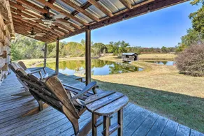 Unique Loft Cabin: Fire Pit & Fishing Access! - Image 2