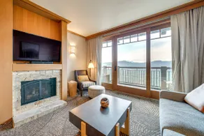 Mountain Views & Pool Access: Cle Elum Condo! - Image 5