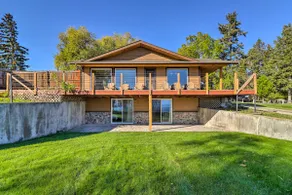 Lakeside Cabin w/ Beach ~ 14 Mi to Ski Area! - Image 3