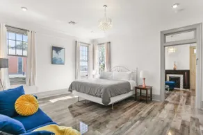 Luxury Updated 1BD | Streetcar Line | Parade Route - Image 4