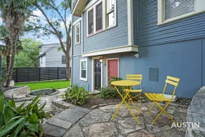 Prime Location w King Accommodations Near Downtown - Image 4