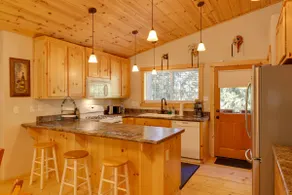 Near Hikes: Arnold Cabin w/ EV Charger & Fire Pit - Image 2