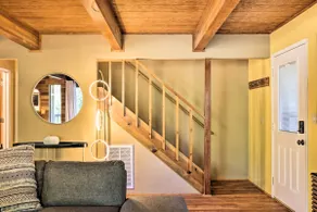 Spacious Groveland Cabin w/ Wraparound Deck! - Image 4