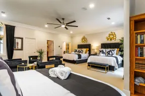 Abbey Manor on Pinehurst #6- Golf Views -Sleeps 24 - Image 5