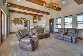 Stunning Ranch Villa: Private Pool & Hot Tub! - Image 5