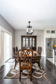 ”Dream” 3 Bdrm with garage! Airport 5 mins away! - Image 5