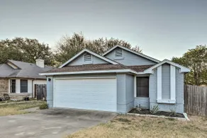 Gorgeous Austin Getaway w/ Fire Pit ~ 8 Mi to Dtwn - Image 3