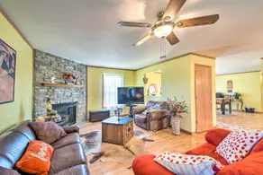 Chic Apple River Escape w/ Fire Pit! - Image 4