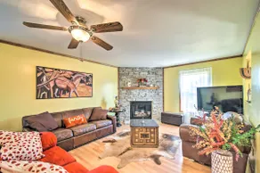 Chic Apple River Escape w/ Fire Pit! - Image 5