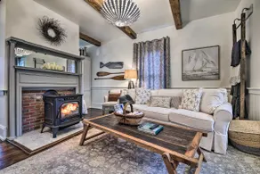 On-Site Pond: Spacious Family Home in Jefferson! - Image 4