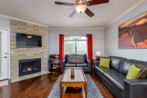 Refined North Scottsdale Condo for All Seasons - Image 4