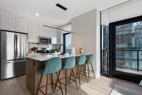 Premium 2BR with City Views + Easy Access - Image 2