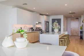 @ Marbella Lane - Penthouse w/ City & Ocean Views - Image 3