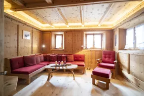 Chasa Riatsch: Renovated Engadine house - Image 2