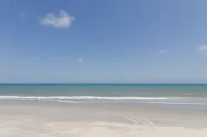 Spacious ocean front condo in Ocean Dunes! - Image 3
