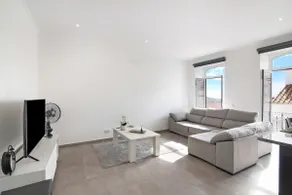 Traditional 3 bedroom apartment - Image 2