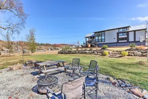 Tiny Home Retreat w/ Fire Pit ~ 3 Mi to Lake! - Image 3
