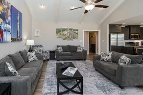 Spacious Hazel Green Home w/ Fireplace, Yard! - Image 5