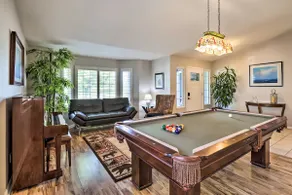 Hot Tub & Fire Pit: Reno Gem 12 Mi to Skiing - Image 2