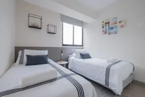 iH*| Lux New 2 BR Apt w/ Parking & AC - Image 3