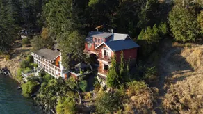 Salishan Tree House Suite by EMR Vacation Rentals - Image 4