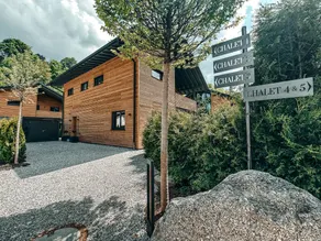 Holiday Chalet \"ZSAM\" with hottub and sauna in Garmisch-Partenkirchen - Image 3