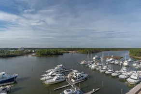 Wharf 811 Waterfront Views Lazy River sleeps 6 - Image 2