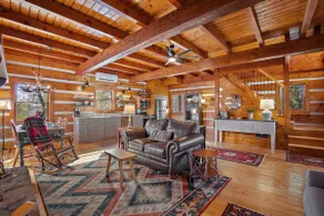 Big Hill Cabin - Image 5