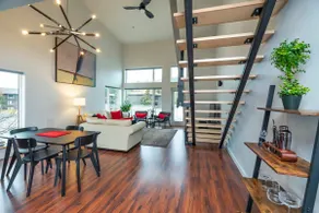 NN - The Flame - Downtown 1-Bed 2-Bath - Image 3