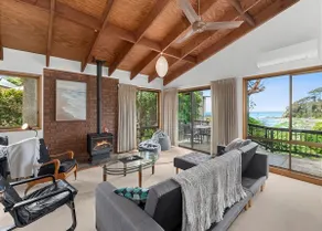 Beachfront at Malua managed by Batemans Bay Accom - Image 2