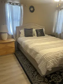 Spacious 2BD Near AV Medical | Long Stay Ready - Image 2