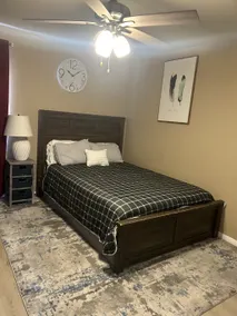 Spacious 2BD Near AV Medical | Long Stay Ready - Image 4
