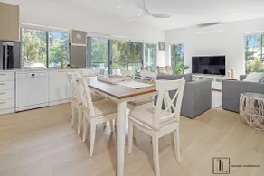 Modern Townhouse, Steps to Beach | Bay Dream - Image 3