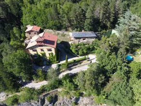 Loft apartment in the middle of the forest - Image 2