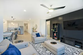 Hot Tub, Putting Green! New-Build Glendale Home - Image 2