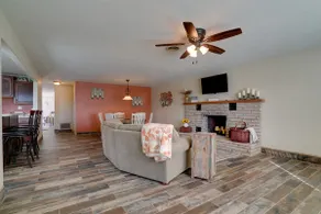 Chic Silver City Getaway w/ Patio + Gas Grill - Image 4