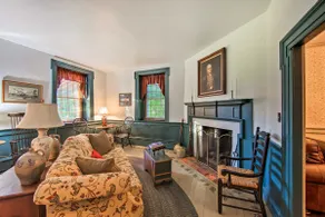 Beautiful Historic House In Amish Country - Image 2