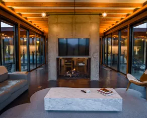 Hudson Ridge / Hot Tub, Fire Pit & Fireplace - Image 3