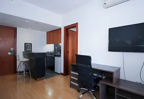 Stay in Style at Bonaparte - Image 5