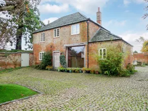 The Coach House - Image 2
