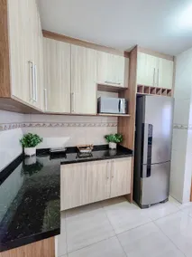 Central apartment with an en-suite, bedroom and garage. - Image 4