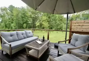 Spacious & Modern Berkshires Getaway - Image 4