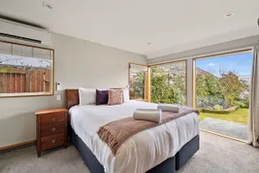 Lakeside Indulgence on Wilmot - Image 5
